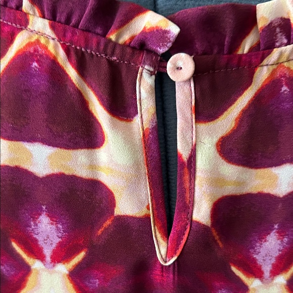 DR2 Purple Patterned Women's Top - Picture 3 of 7